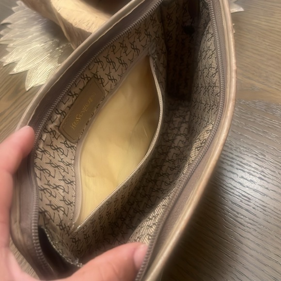 YSL Clutch - Picture 5 of 6